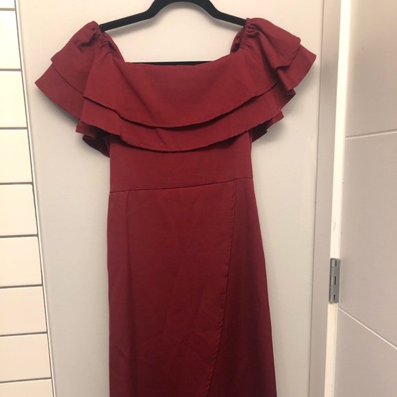 Red Off Shoulder Ruffle Detail Cocktail Dress - Picture 2 of 4